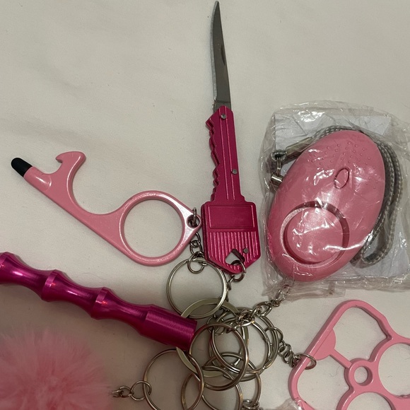 Self defense keychain - Picture 2 of 8